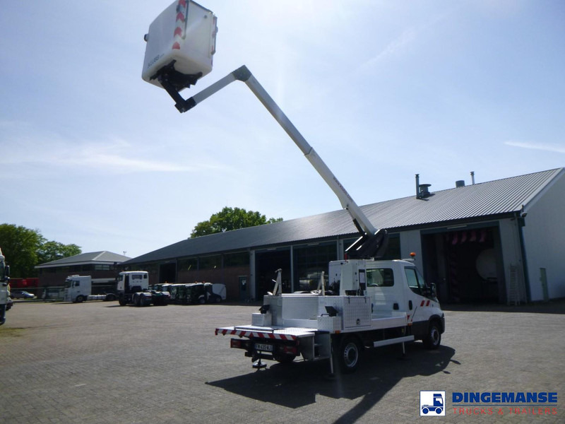 Iveco Daily 35-140 4x2 Euro 6 Klubb K26 manlift - Veoautolt tõusev platvorm: pilt 4 Iveco Daily 35-140 4x2 Euro 6 Klubb K26 manlift - Veoautolt tõusev platvorm: pilt 4
