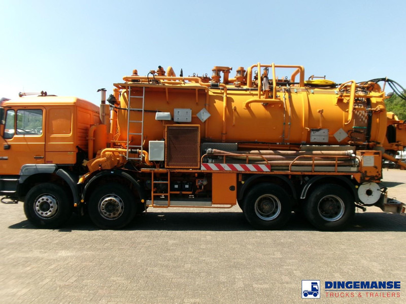 MAN 41.463 8x4 Euro 2 vacuum tank ADR 15 m3 / 2 comp - Vaakumveok: pilt 5 MAN 41.463 8x4 Euro 2 vacuum tank ADR 15 m3 / 2 comp - Vaakumveok: pilt 5