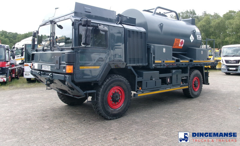 MAN HX 18.330 4X4 RHD fuel tank 5.5 m3 - Tsisternauto: pilt 1 MAN HX 18.330 4X4 RHD fuel tank 5.5 m3 - Tsisternauto: pilt 1