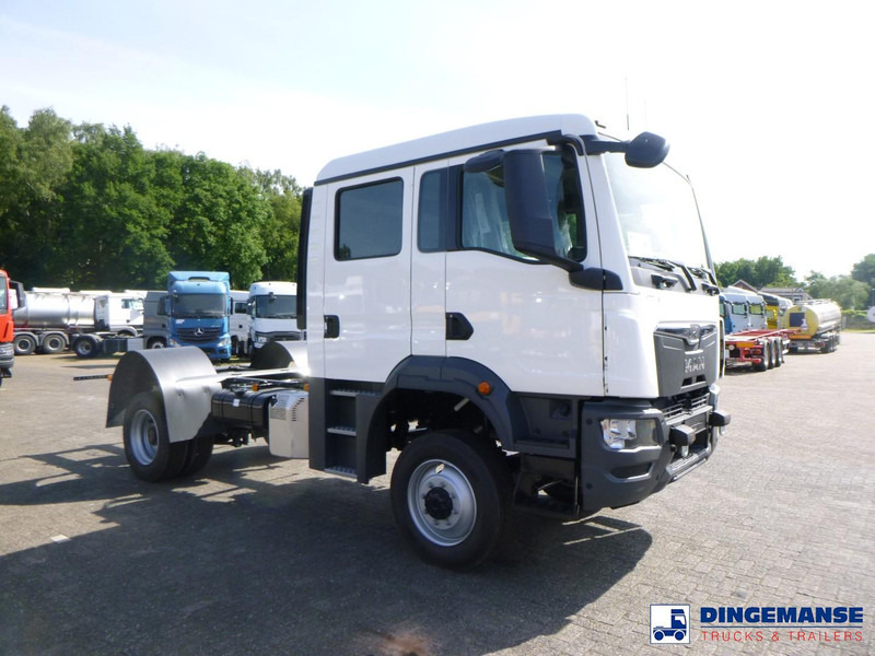 MAN TGM 13.320 4X4 BL chassis / new/unused - Kabiinišassiiga veoauto: pilt 2 MAN TGM 13.320 4X4 BL chassis / new/unused - Kabiinišassiiga veoauto: pilt 2