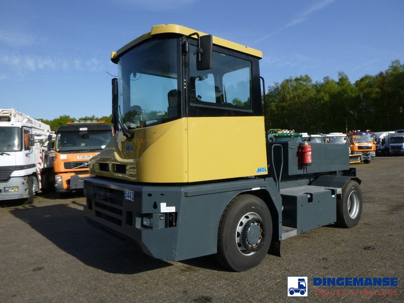 MOL RM 255 4X4 terminal drawbar tractor 150 ton - Laotraktor: pilt 1 MOL RM 255 4X4 terminal drawbar tractor 150 ton - Laotraktor: pilt 1