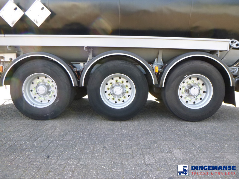 Magyar Bitumen tank inox L1.5BN 32 m3 / 1 comp + ADR - Tsistern poolhaagis: pilt 5 Magyar Bitumen tank inox L1.5BN 32 m3 / 1 comp + ADR - Tsistern poolhaagis: pilt 5