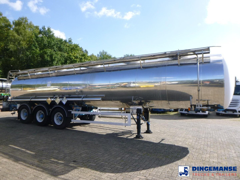 Magyar Chemical tank inox 33 m3 / 1 comp - Tsistern poolhaagis: pilt 2 Magyar Chemical tank inox 33 m3 / 1 comp - Tsistern poolhaagis: pilt 2