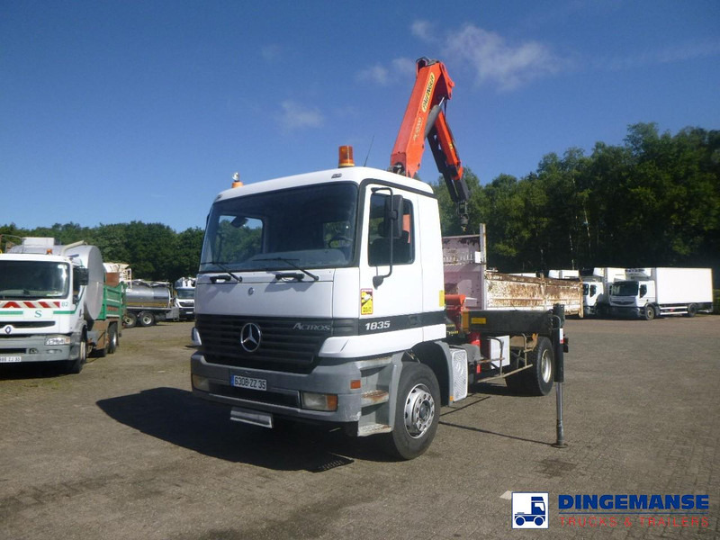 Mercedes-Benz Actros 1835 4x2 tipper + Palfinger PK12000 - Kraanaga veoauto: pilt 1 Mercedes-Benz Actros 1835 4x2 tipper + Palfinger PK12000 - Kraanaga veoauto: pilt 1