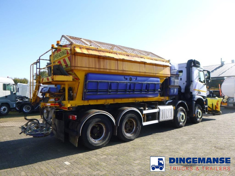 Mercedes-Benz Arocs 3240 8x4 RHD Schmidt snow plough / gritter - Lumekoristusmasina: pilt 4 Mercedes-Benz Arocs 3240 8x4 RHD Schmidt snow plough / gritter - Lumekoristusmasina: pilt 4