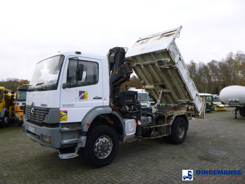 Mercedes-Benz Atego 1828 4x4 tipper + Hiab 166 B-2 CL - Kraanaga veoauto: pilt 1 Mercedes-Benz Atego 1828 4x4 tipper + Hiab 166 B-2 CL - Kraanaga veoauto: pilt 1