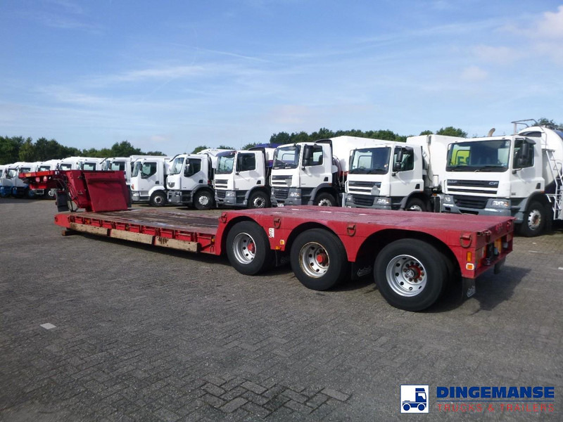 Nooteboom 3-axle lowbed trailer OSDAZ-56 - Madal platvormpoolhaagis: pilt 5 Nooteboom 3-axle lowbed trailer OSDAZ-56 - Madal platvormpoolhaagis: pilt 5