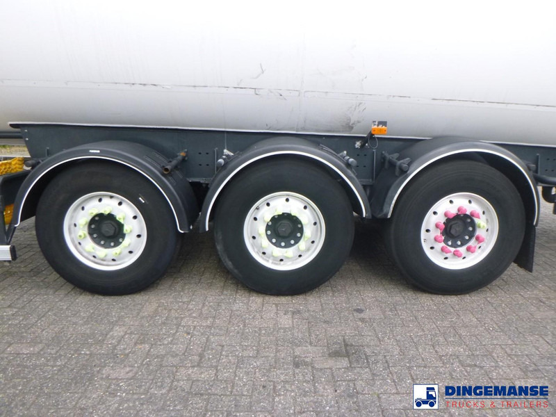 ROBINE Gas tank steel 51.5 m3 / 1 comp - Tsistern poolhaagis: pilt 5 ROBINE Gas tank steel 51.5 m3 / 1 comp - Tsistern poolhaagis: pilt 5