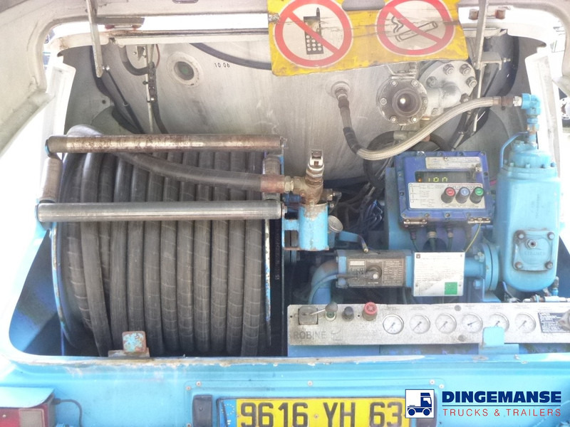 Renault Premium 270.19 4x2 gas tank 19.7 m3 - Tsisternauto: pilt 5 Renault Premium 270.19 4x2 gas tank 19.7 m3 - Tsisternauto: pilt 5