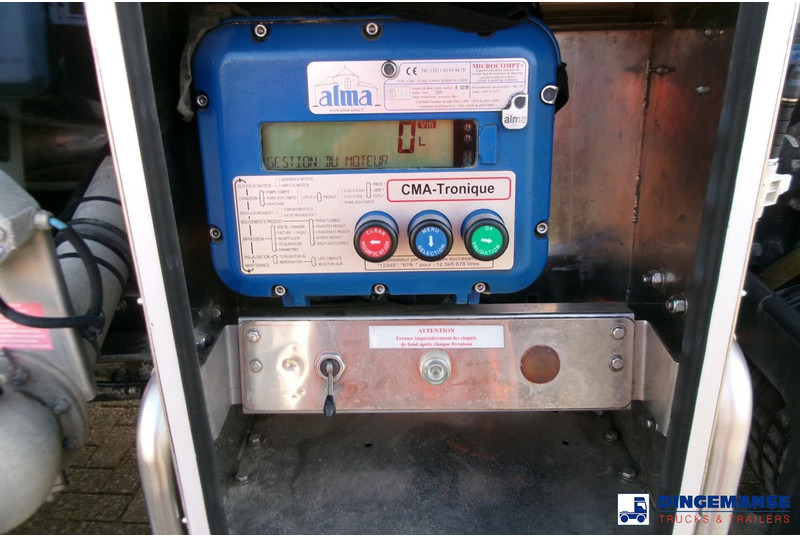 Tsisternauto Renault Premium 300 4x2 fuel tank 14.2 m3 / 4 comp: pilt 11 Tsisternauto Renault Premium 300 4x2 fuel tank 14.2 m3 / 4 comp: pilt 11
