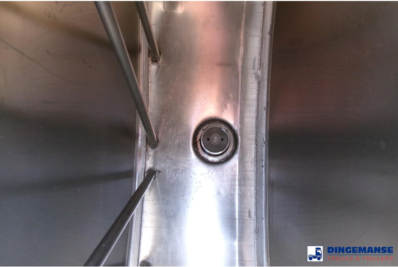 Tsisternauto Renault Premium 300 4x2 fuel tank 14.2 m3 / 4 comp: pilt 18 Tsisternauto Renault Premium 300 4x2 fuel tank 14.2 m3 / 4 comp: pilt 18