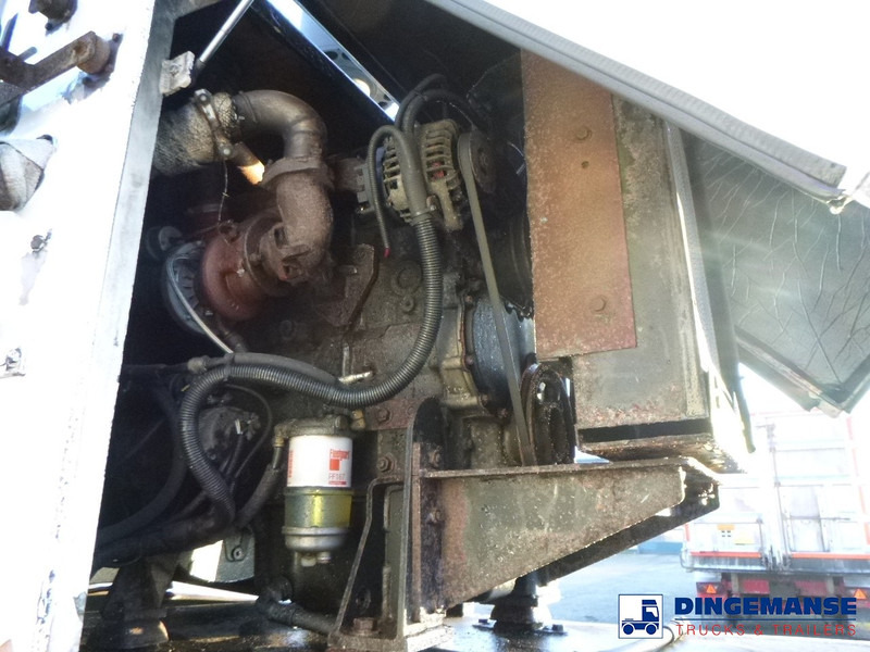 Tsistern poolhaagis SPITZER Powder tank alu 37 m3 + engine/compressor: pilt 17