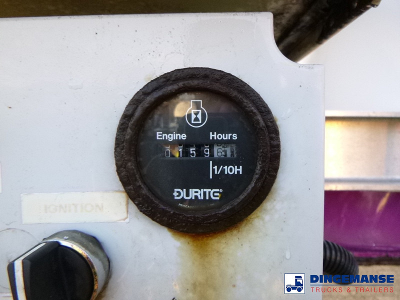 Tsistern poolhaagis SPITZER Powder tank alu 37 m3 + engine/compressor: pilt 8