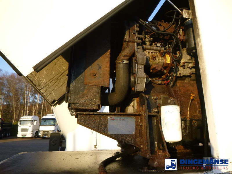 Tsistern poolhaagis SPITZER Powder tank alu 37 m3 + engine/compressor: pilt 14