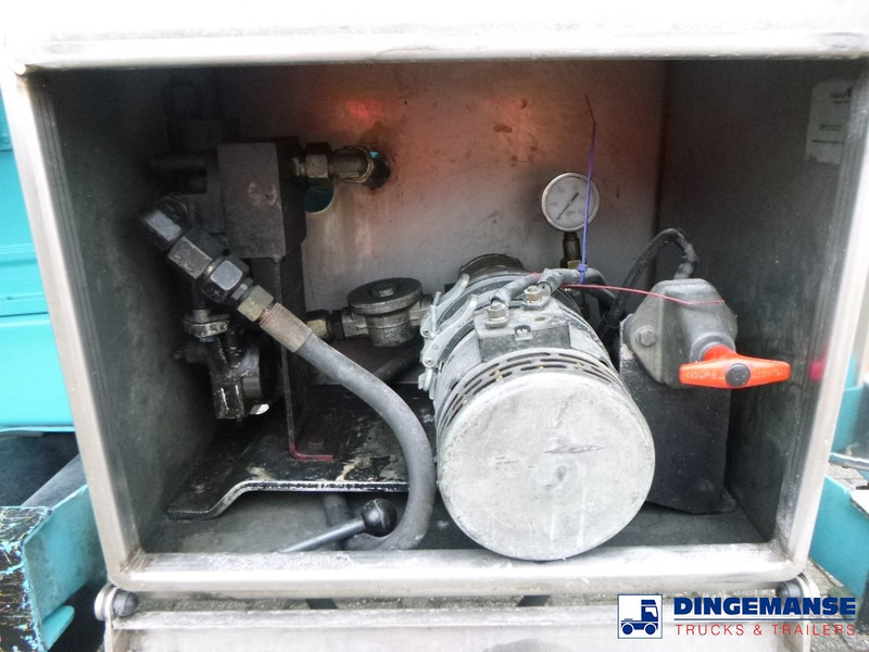 Tsistern poolhaagis SPITZER Powder tank alu 63 m3 (tipping): pilt 15