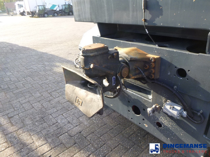 MOL RM 255 4X4 terminal drawbar tractor 150 ton - Sadulveok: pilt 5 MOL RM 255 4X4 terminal drawbar tractor 150 ton - Sadulveok: pilt 5