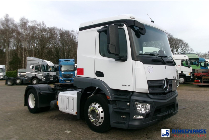 Mercedes-Benz Actros 1843 4x2 Euro 6 / ADR + PTO - Sadulveok: pilt 2 Mercedes-Benz Actros 1843 4x2 Euro 6 / ADR + PTO - Sadulveok: pilt 2