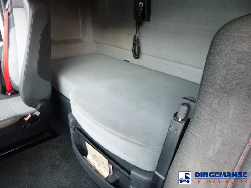 Renault T 460 4x2 Euro 6 + Retarder & ADR liising Renault T 460 4x2 Euro 6 + Retarder & ADR: pilt 13