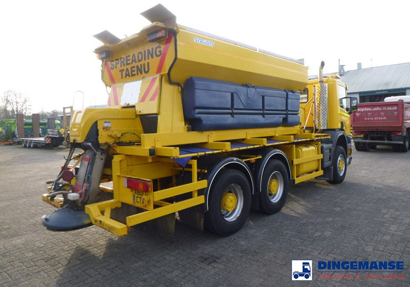 Scania P114-340 CB 6X6 RHD gritter / snow plough - Lumekoristusmasina: pilt 4 Scania P114-340 CB 6X6 RHD gritter / snow plough - Lumekoristusmasina: pilt 4