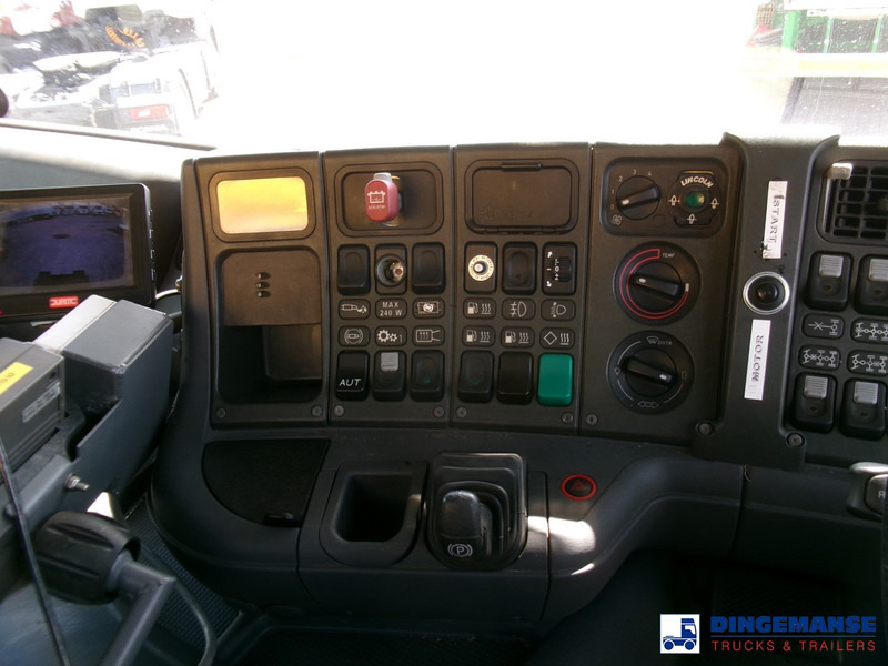 Scania P114-340 CB 6X6 RHD gritter / snow plough liising Scania P114-340 CB 6X6 RHD gritter / snow plough: pilt 18