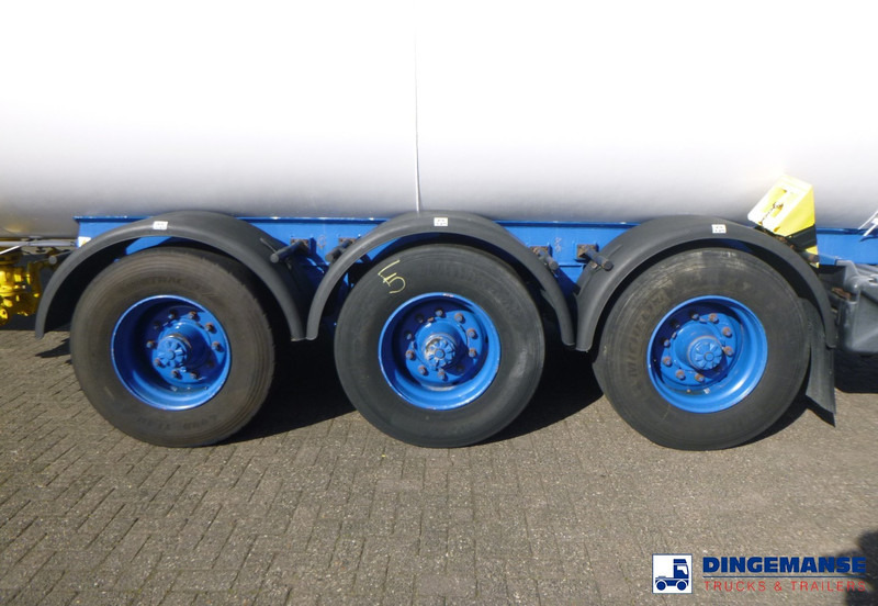 TYT Gas tank steel LPG 38.5 m3 / 1 comp - Tsistern poolhaagis: pilt 5 TYT Gas tank steel LPG 38.5 m3 / 1 comp - Tsistern poolhaagis: pilt 5