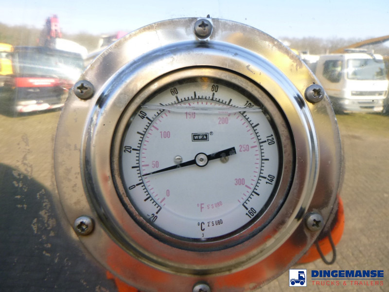 Tsistern poolhaagis Van Hool Chemical tank inox 30 m3 / 3 comp: pilt 13