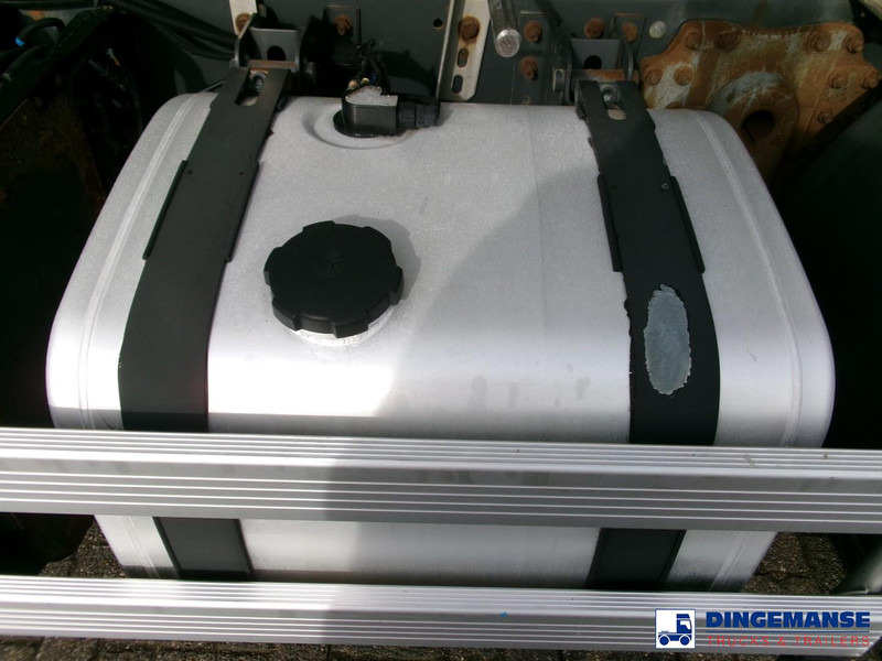 Volvo FE 280 4X2 fuel tank 13.6 m3 / 4 comp / ADR 07/07/24 - Tsisternauto: pilt 5 Volvo FE 280 4X2 fuel tank 13.6 m3 / 4 comp / ADR 07/07/24 - Tsisternauto: pilt 5