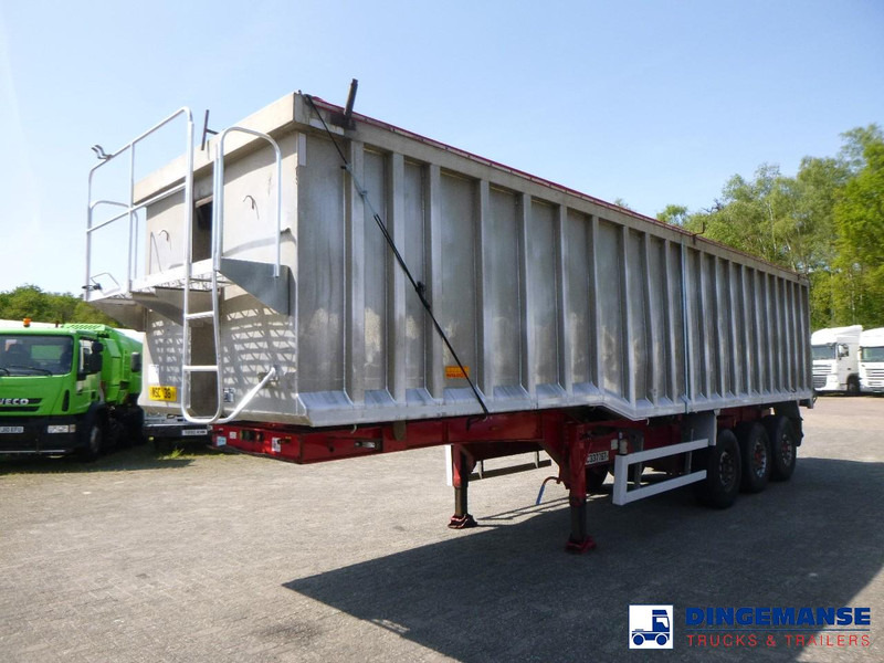 WILCOX Tipper trailer alu 55 m3 + tarpaulin - Kallur-poolhaagis: pilt 1 WILCOX Tipper trailer alu 55 m3 + tarpaulin - Kallur-poolhaagis: pilt 1