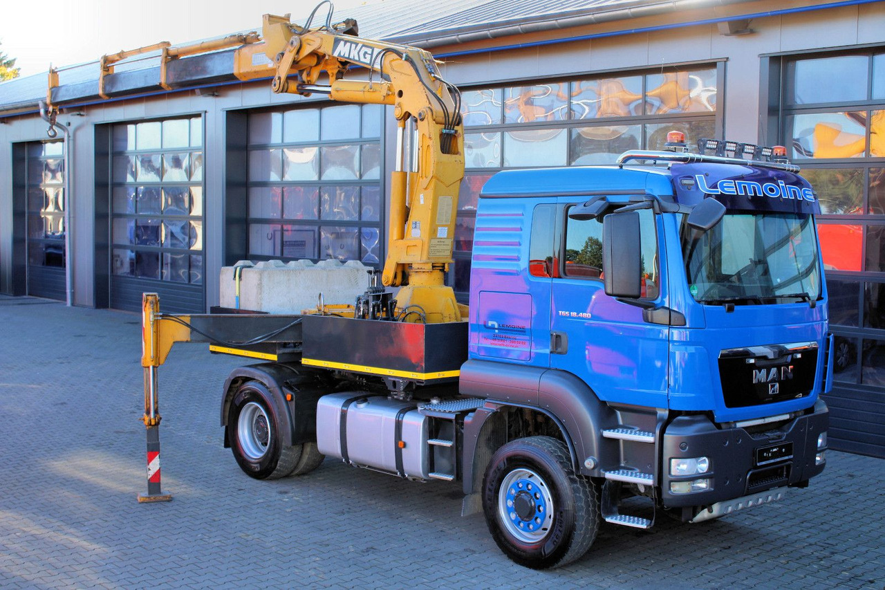MAN TGS 18.480 4x4 BLS SZM+Pritsche MKG HLK 340 Kran - Madelveok/ Platvormveok, Kraanaga veoauto: pilt 1 MAN TGS 18.480 4x4 BLS SZM+Pritsche MKG HLK 340 Kran - Madelveok/ Platvormveok, Kraanaga veoauto: pilt 1