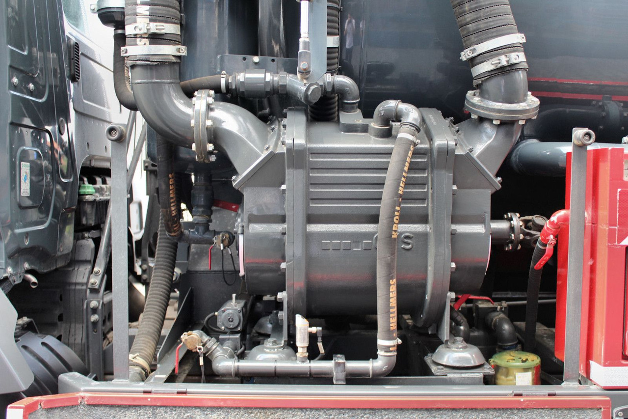 Mercedes-Benz AROCS 3246 8x4 Kroll 16m³ WRG Winterheizung -15C liising Mercedes-Benz AROCS 3246 8x4 Kroll 16m³ WRG Winterheizung -15C: pilt 12 Mercedes-Benz AROCS 3246 8x4 Kroll 16m³ WRG Winterheizung -15C liising Mercedes-Benz AROCS 3246 8x4 Kroll 16m³ WRG Winterheizung -15C: pilt 12