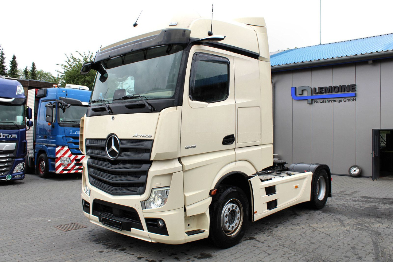 Mercedes-Benz Actros 1848 LS 4x2 BigSpace (MP5) Vollverspoiler - Sadulveok: pilt 2 Mercedes-Benz Actros 1848 LS 4x2 BigSpace (MP5) Vollverspoiler - Sadulveok: pilt 2