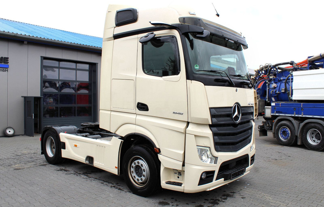 Mercedes-Benz Actros 1848 LS 4x2 BigSpace (MP5) Vollverspoiler - Sadulveok: pilt 1 Mercedes-Benz Actros 1848 LS 4x2 BigSpace (MP5) Vollverspoiler - Sadulveok: pilt 1