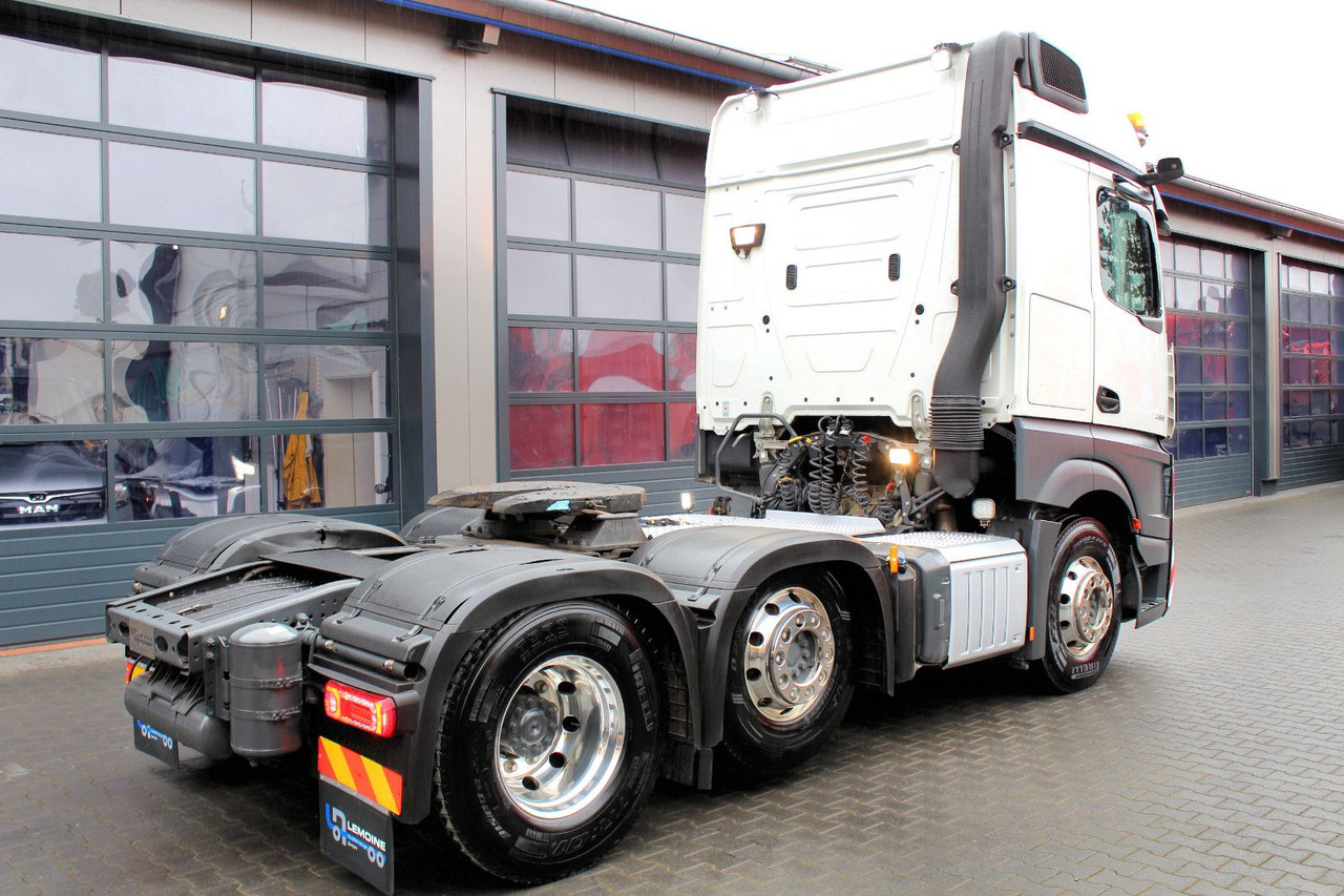 Mercedes-Benz Actros 2551 6x2 BigSpace 68 to Schwerlast + LIFT - Sadulveok: pilt 4 Mercedes-Benz Actros 2551 6x2 BigSpace 68 to Schwerlast + LIFT - Sadulveok: pilt 4