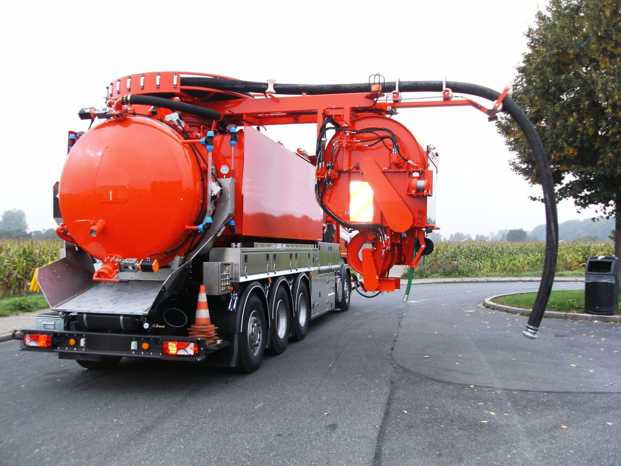 Scania R450 8x4 Kroll 19m³ W-Rückgewinner Kombi-HD +ADR - Vaakumveok: pilt 3 Scania R450 8x4 Kroll 19m³ W-Rückgewinner Kombi-HD +ADR - Vaakumveok: pilt 3