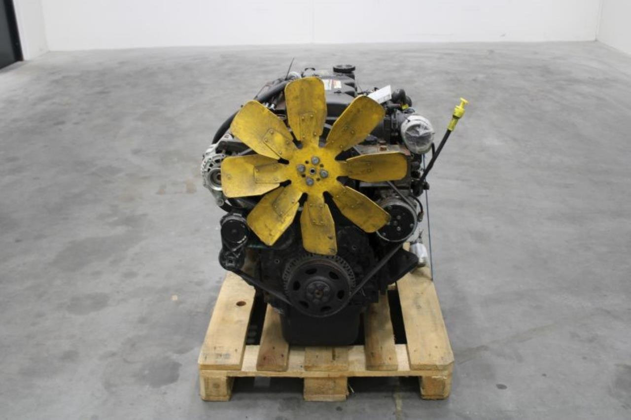 Cummins B4.5RGT - Mootor: pilt 2 Cummins B4.5RGT - Mootor: pilt 2
