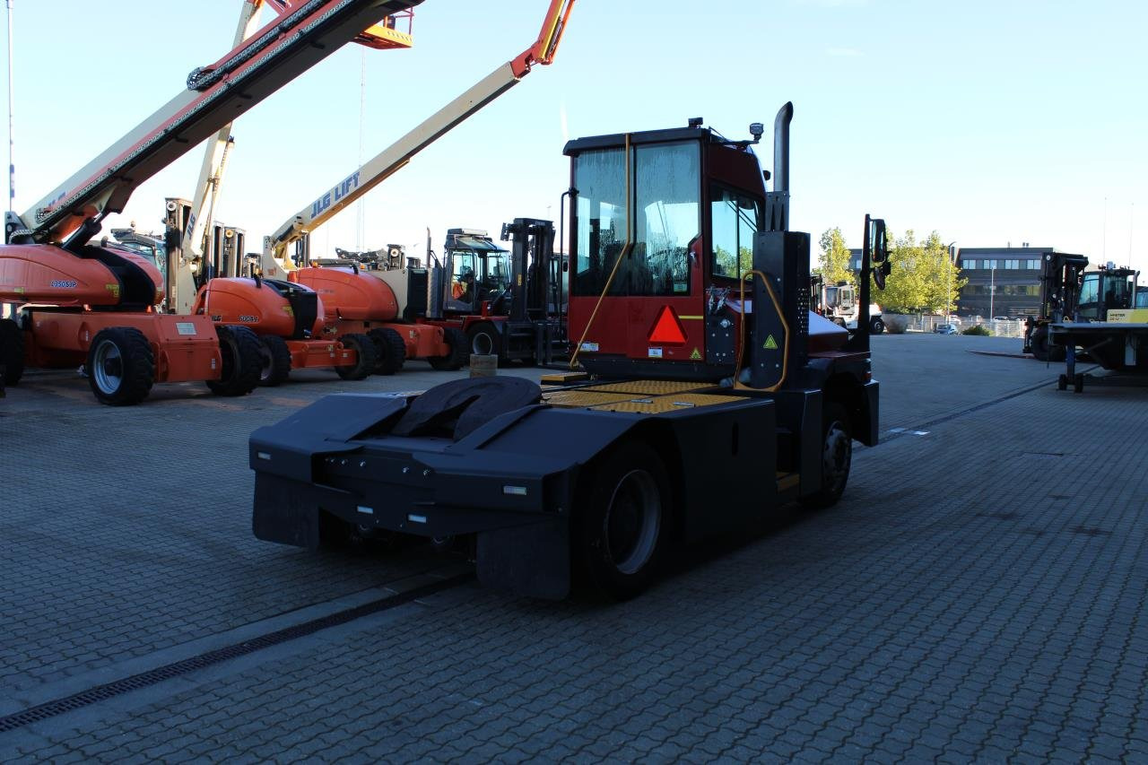 Kalmar T2I 4X2 - Laotraktor: pilt 3 Kalmar T2I 4X2 - Laotraktor: pilt 3
