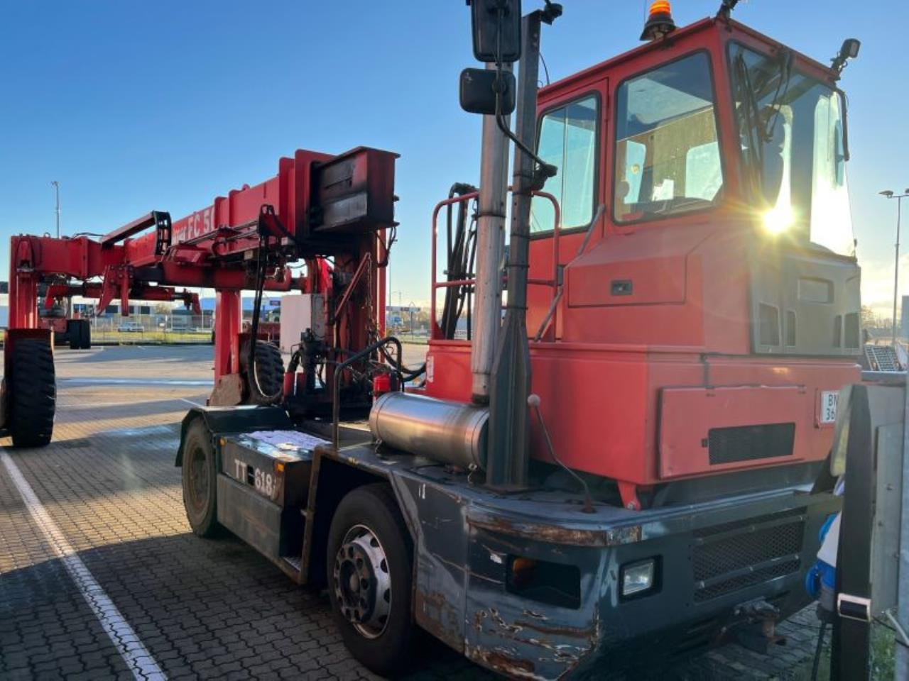 Kalmar TT618 - Laotraktor: pilt 1 Kalmar TT618 - Laotraktor: pilt 1