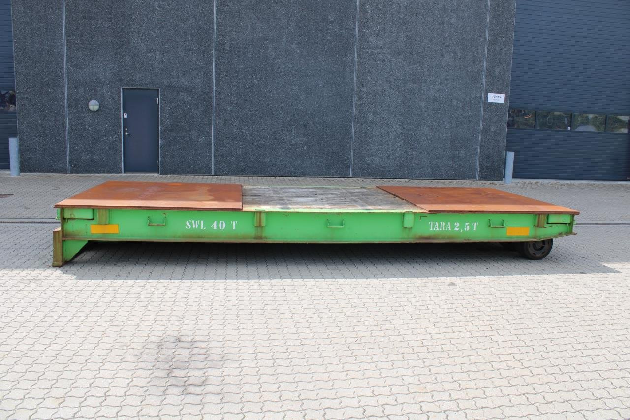 Novatech RT40 - Roll-treiler: pilt 1 Novatech RT40 - Roll-treiler: pilt 1