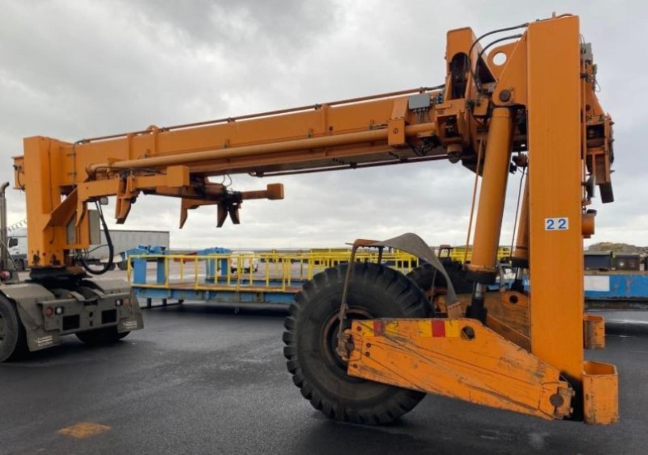 SISU FC 50 AL - Sadamatehnika: pilt 3 SISU FC 50 AL - Sadamatehnika: pilt 3