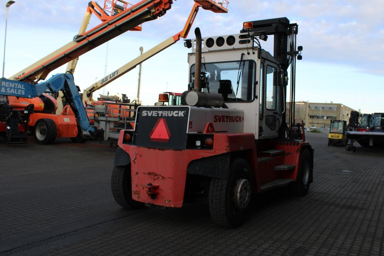 SveTruck 13660 - Diiseltõstuk: pilt 3 SveTruck 13660 - Diiseltõstuk: pilt 3