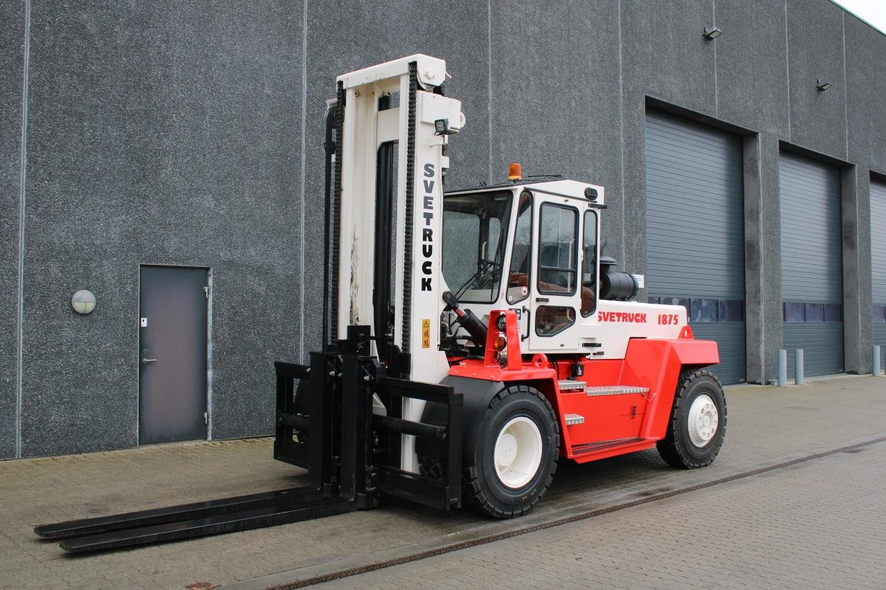 SveTruck 1875-33 - Diiseltõstuk: pilt 2 SveTruck 1875-33 - Diiseltõstuk: pilt 2