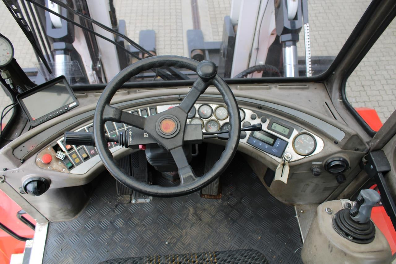 SveTruck 32120-50 - Diiseltõstuk: pilt 4 SveTruck 32120-50 - Diiseltõstuk: pilt 4