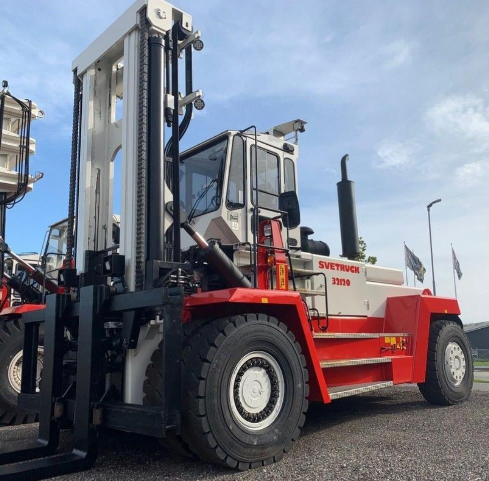 SveTruck 32120-50 - Diiseltõstuk: pilt 2 SveTruck 32120-50 - Diiseltõstuk: pilt 2