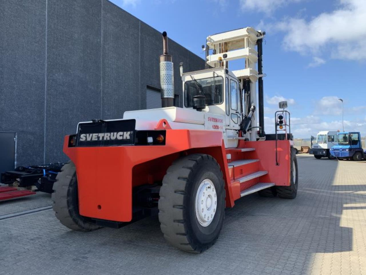 SveTruck 42120-54 - Diiseltõstuk: pilt 3 SveTruck 42120-54 - Diiseltõstuk: pilt 3