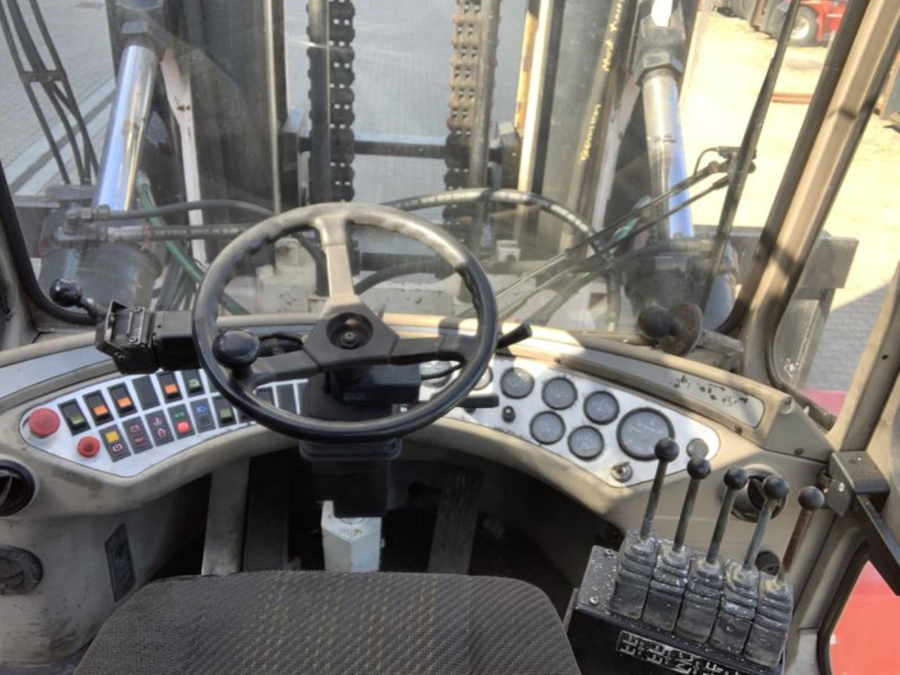 SveTruck 42120-54 - Diiseltõstuk: pilt 4 SveTruck 42120-54 - Diiseltõstuk: pilt 4