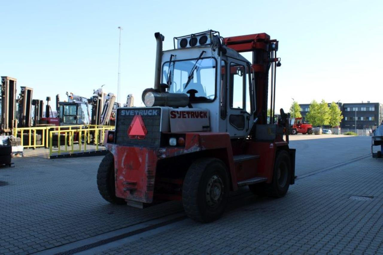 SveTruck 960-26 - Diiseltõstuk: pilt 3 SveTruck 960-26 - Diiseltõstuk: pilt 3