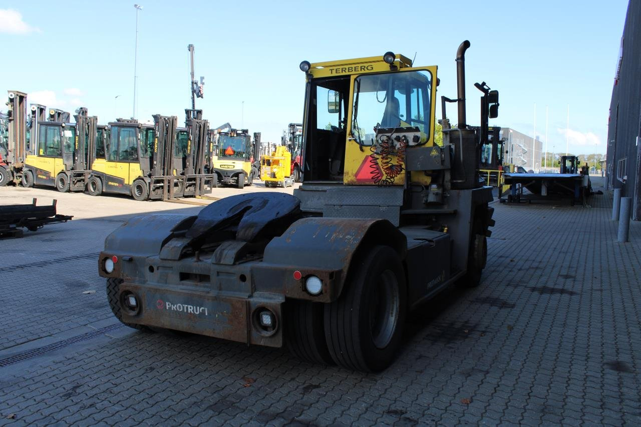 Terberg RT282 - Laotraktor: pilt 3 Terberg RT282 - Laotraktor: pilt 3