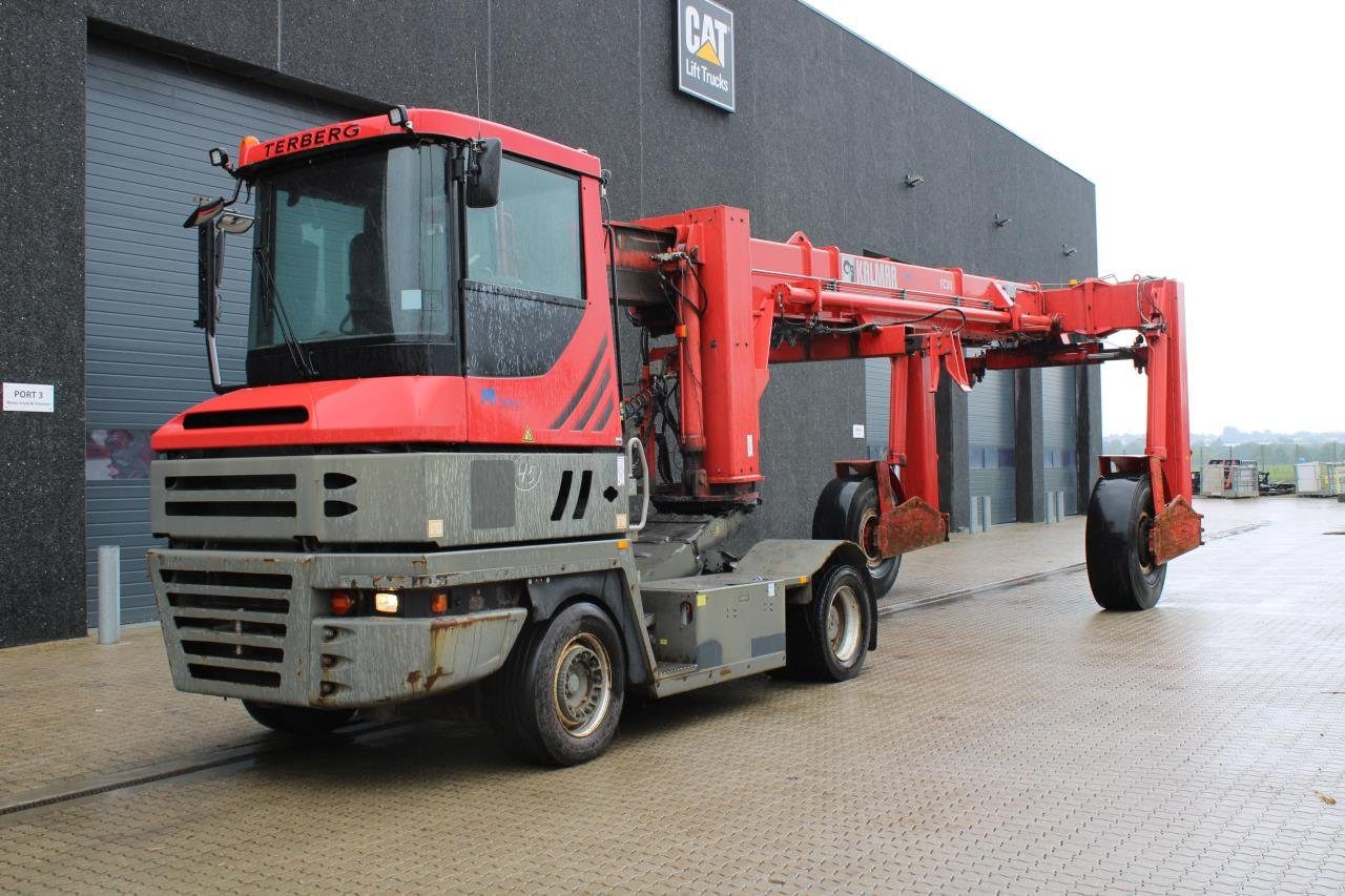 Terberg TT223 - Laotraktor: pilt 2 Terberg TT223 - Laotraktor: pilt 2