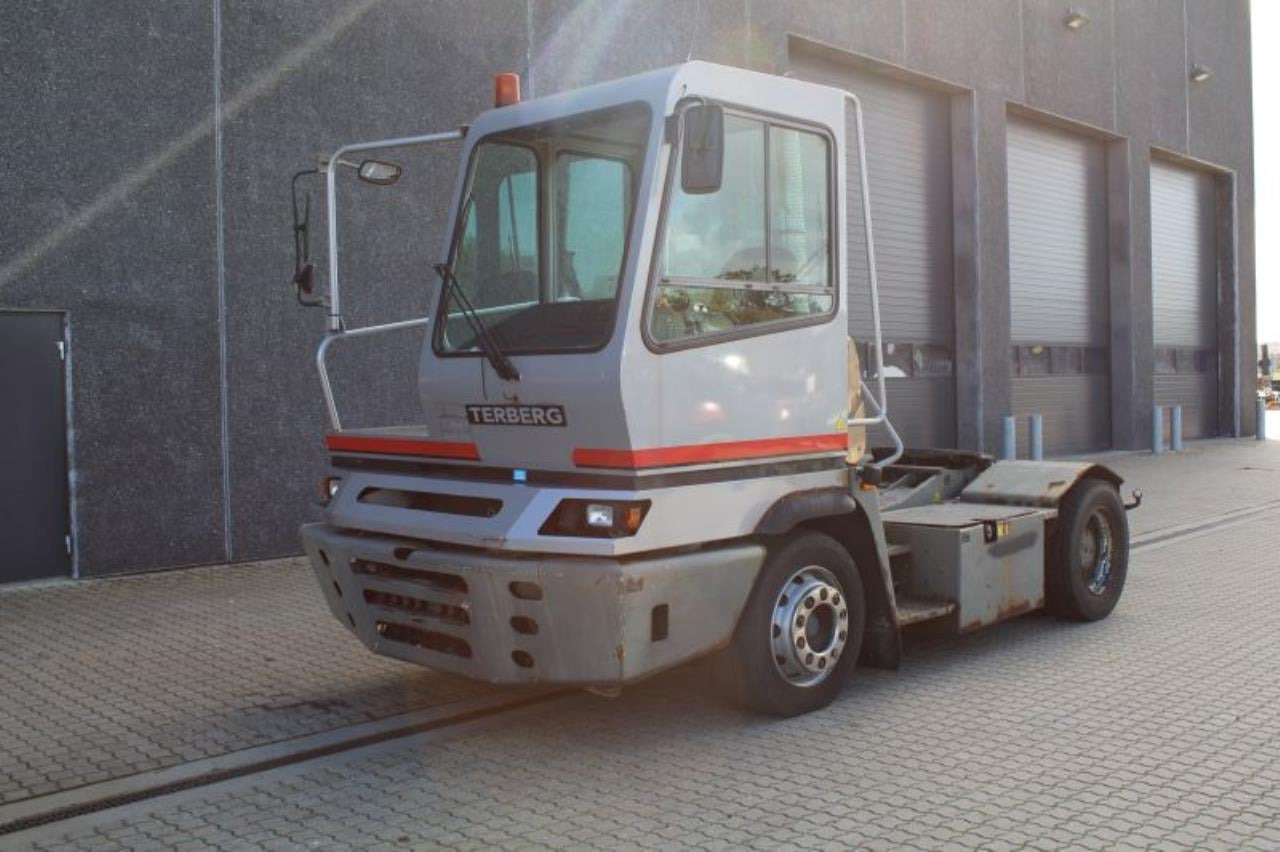 Terberg YT182 - Laotraktor: pilt 2 Terberg YT182 - Laotraktor: pilt 2