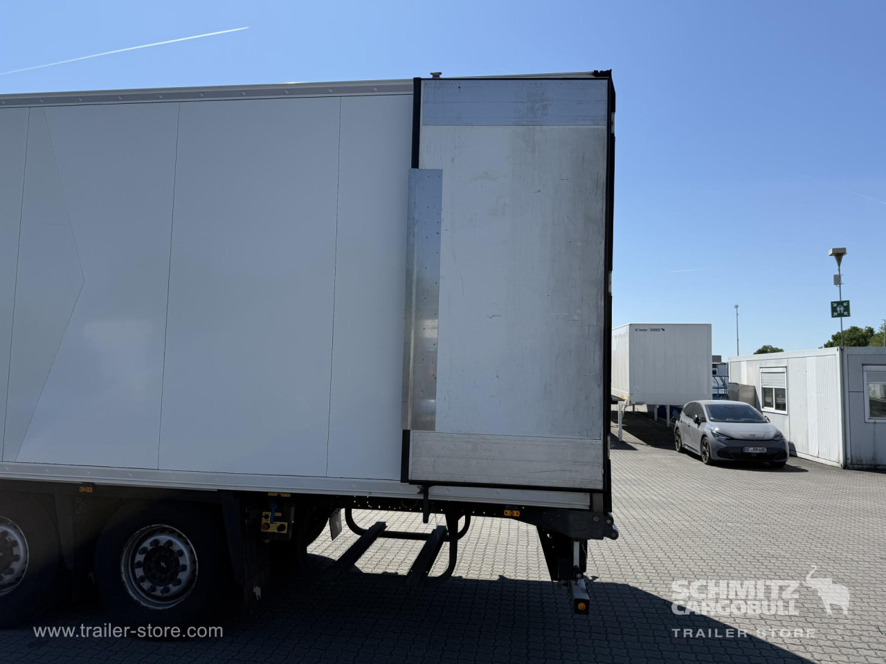 SCHMITZ Auflieger Tiefkühler Multitemp Double deck - Isotermiline poolhaagis: pilt 2 SCHMITZ Auflieger Tiefkühler Multitemp Double deck - Isotermiline poolhaagis: pilt 2